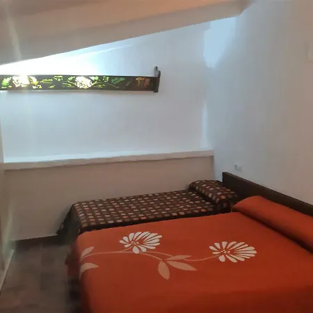Ahijaderos De Tus *